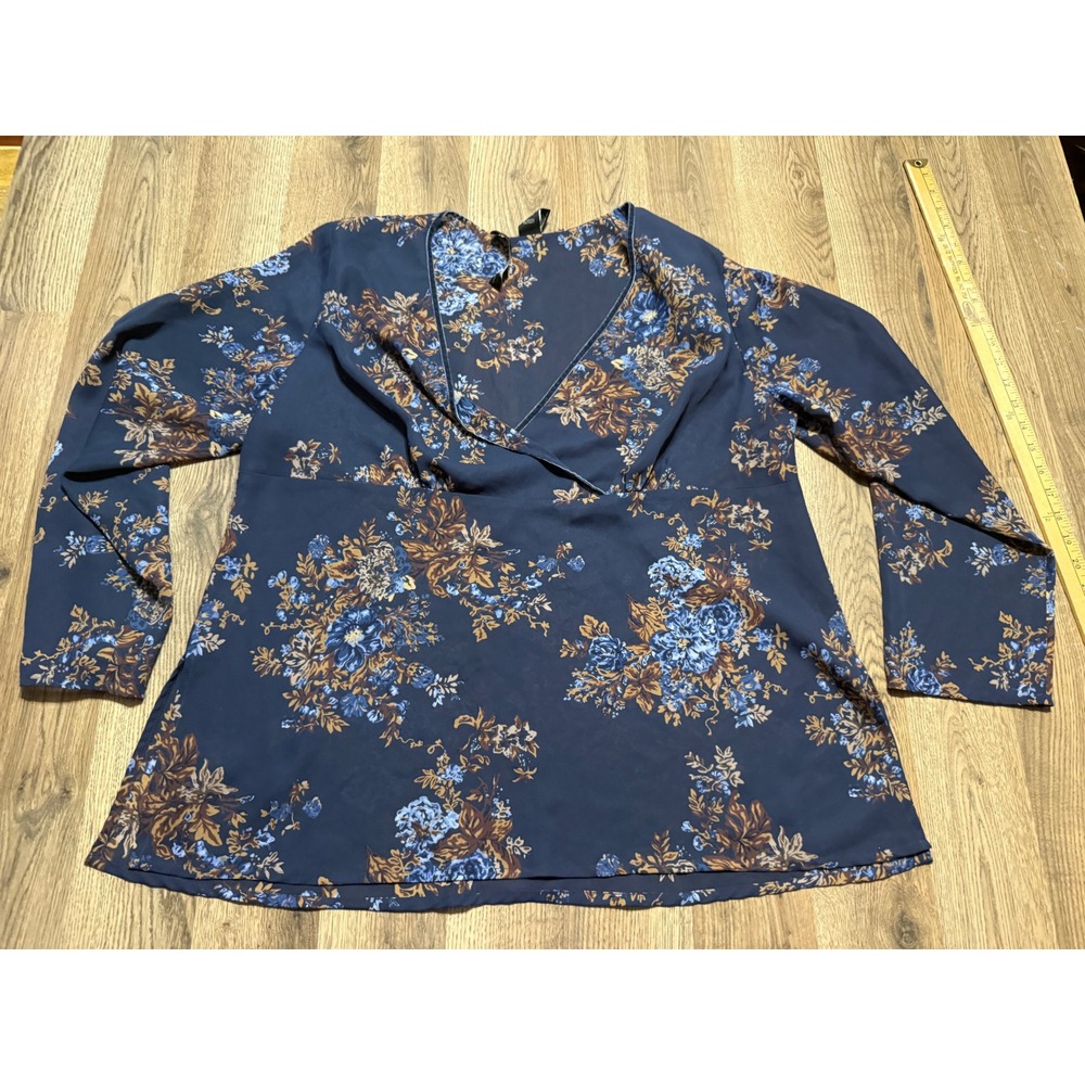 Torrid Shirts Womens Size 14/16 Blue Long Sleeve V-Neck Top Quarter Zip